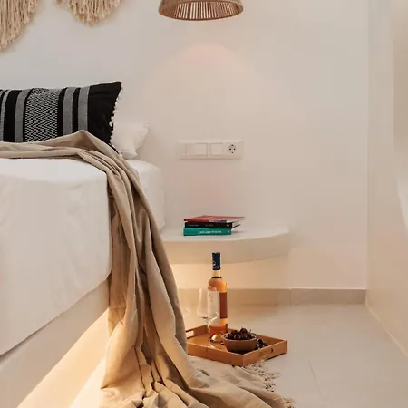 Due Venti Downtown Suites Naxos Junior 公寓 *